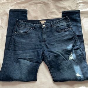 Distressed Skinny Jeans